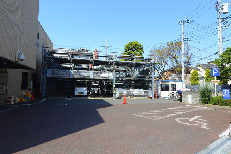 幸葬祭ホール 駐車場1