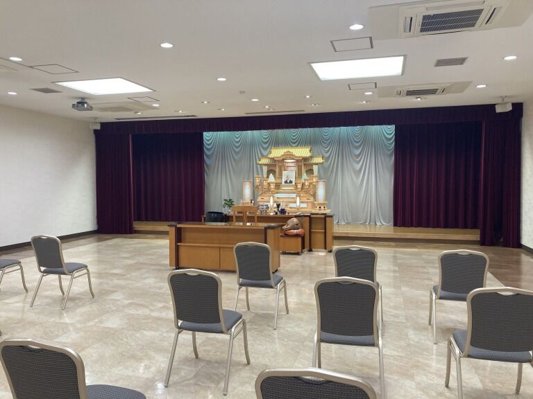 幸葬祭ホール ホール