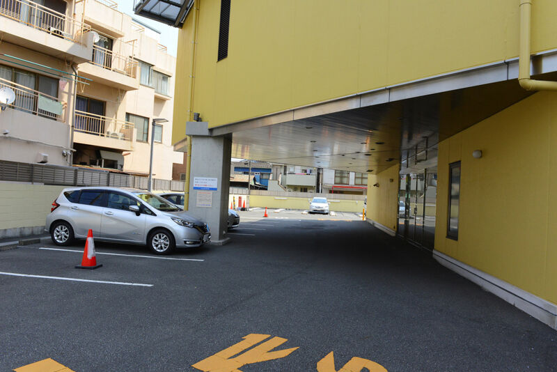 渡田葬祭ホール 駐車場1