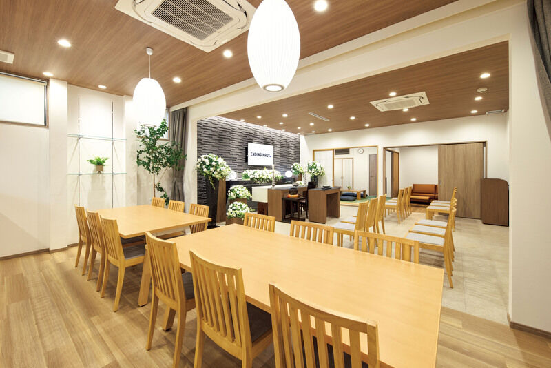 公益社 - エンディングハウス町田成瀬 お食事スペース