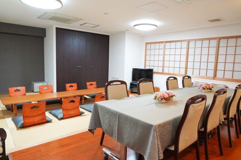 幸ホール 親族控室