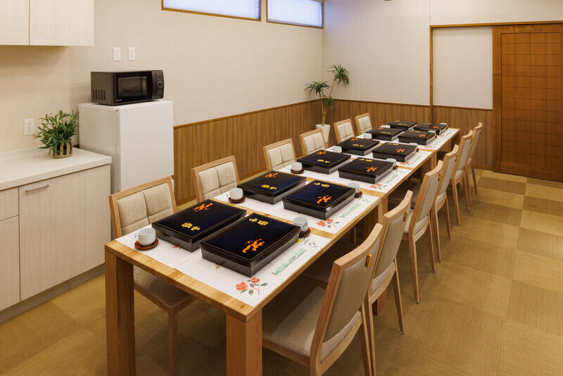 家族葬ホール イズモ葬祭　旭東 会食室
