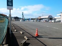 フォレストホール 駐車場2