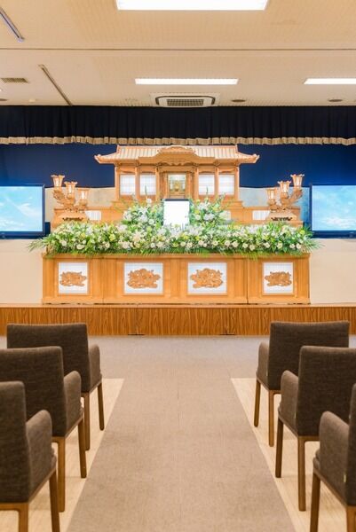 ドリーマー松山葬祭館 ③2階式場