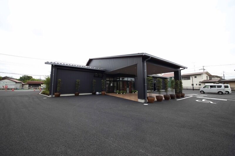 セレモニーホール花みずき行田 はなみずき　行田ホール外観