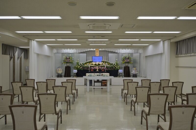 葬儀会館セレモニーホール八尾 式場②