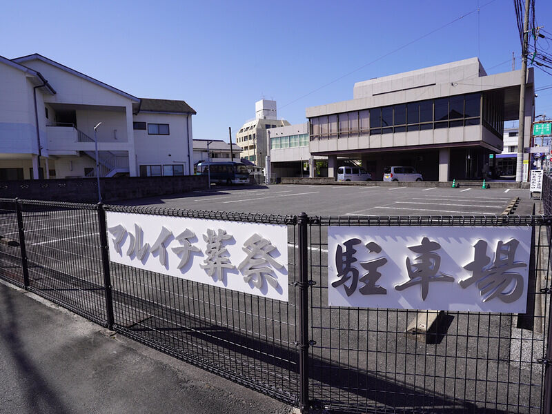 弁天町第一斎場 駐車場1