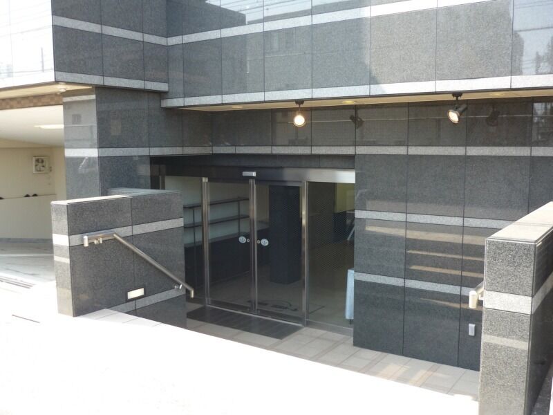 東武練馬区民ホール 式場外観２