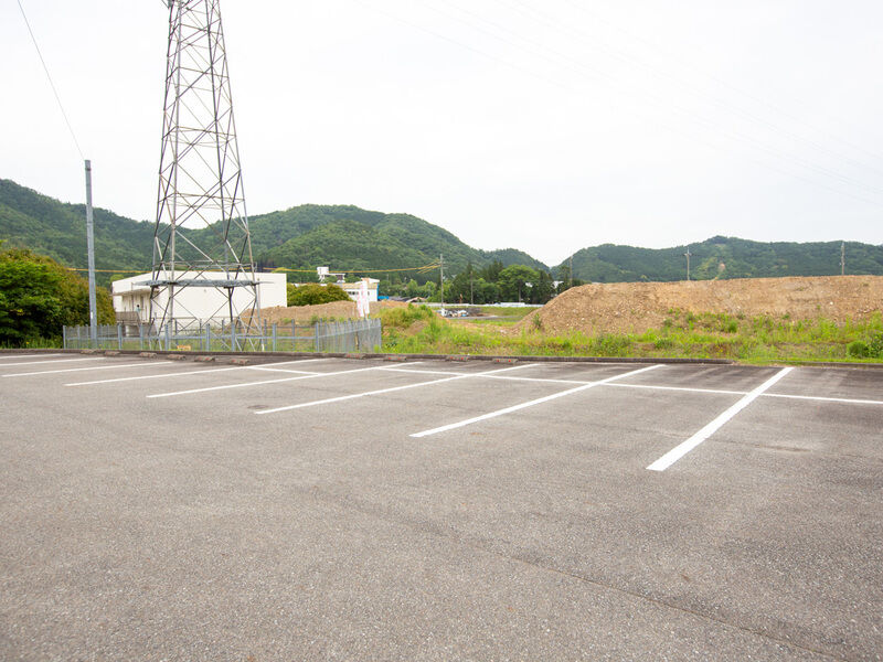 メモリアルホール ゆら 市島 駐車場
