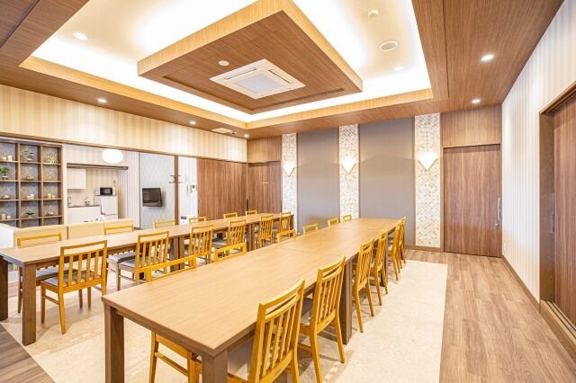 イズモホール小坂井 会食室