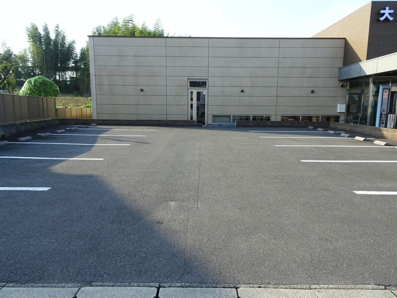 大分典礼　大在斎場 駐車場１