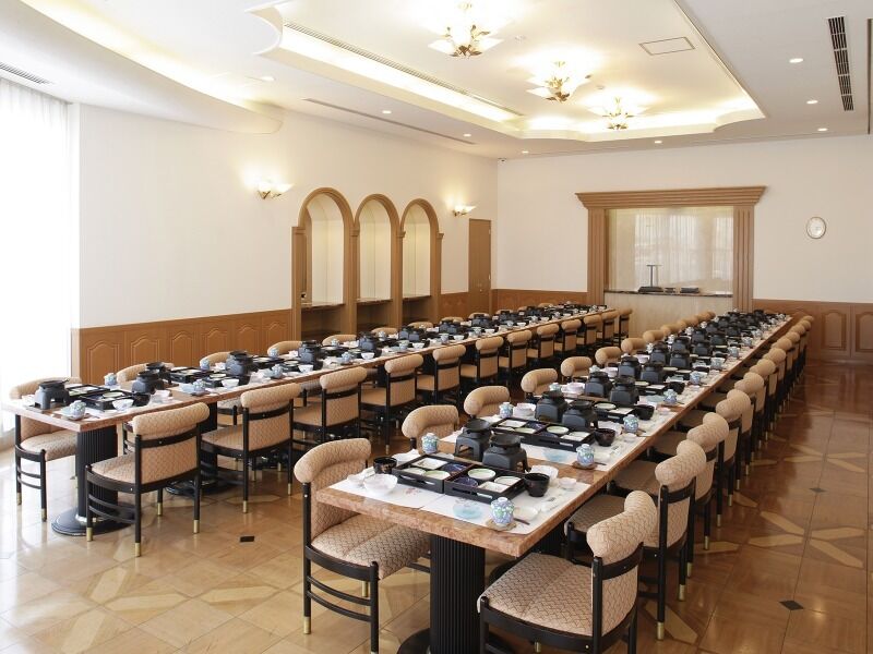 イズモ葬祭 安城 貴賓館 会食室