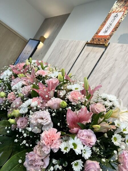 アイフィットホール　花づくし 祭壇
