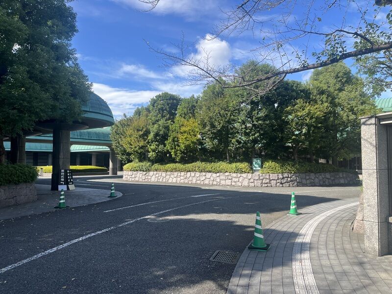 府中の森市民聖苑 建物外観
