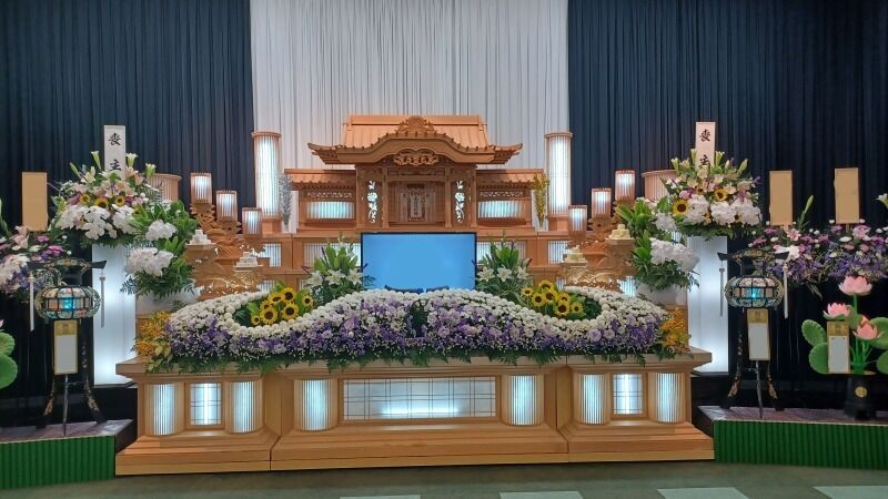 小さなお葬式 柏原ホール 祭壇 (1)