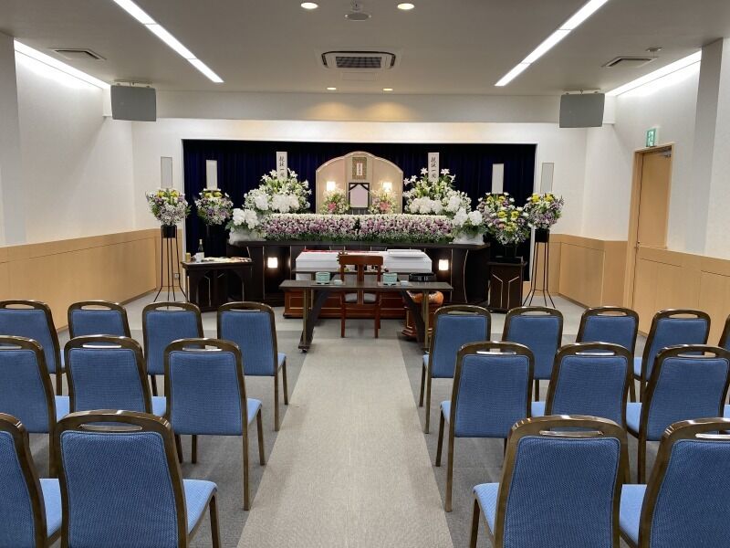 小さなお葬式 三田ホール 家族葬中式場