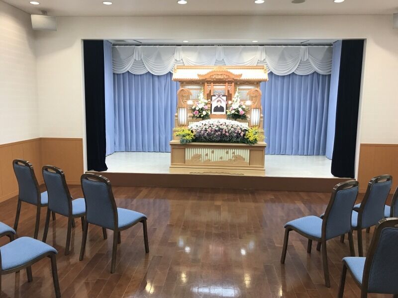 小さなお葬式 三田ホール 家族葬小式場