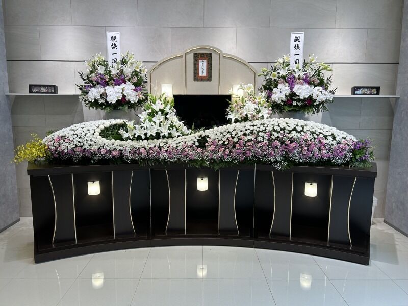 小さなお葬式 福知山ホール 祭壇 (2)