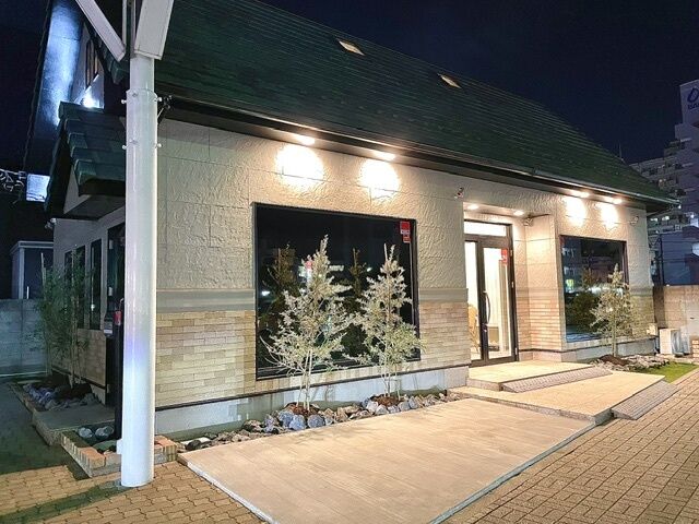 メモサ松戸ホール 夜の松戸3