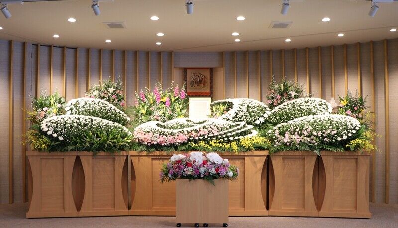花安本館 本館２階　祭壇