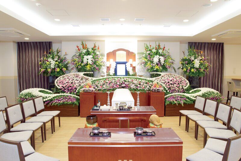 メイプルホール高井田 