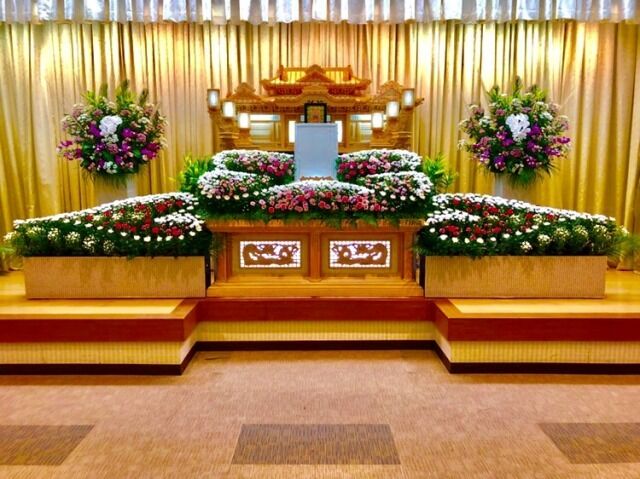 新庄玉泉院 生花祭壇