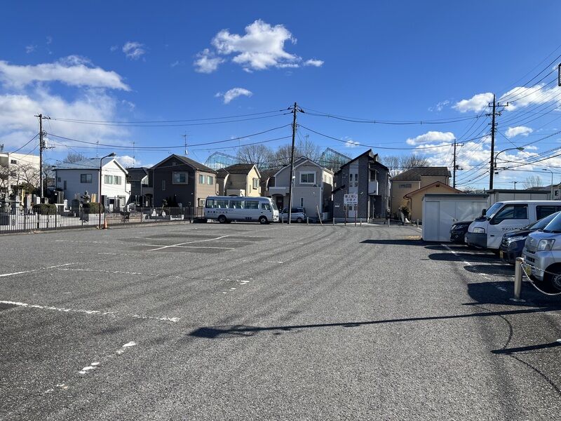 富士見斎場 駐車場