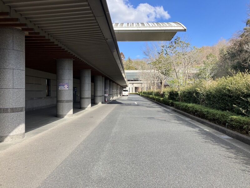 千葉市斎場 受付前道路