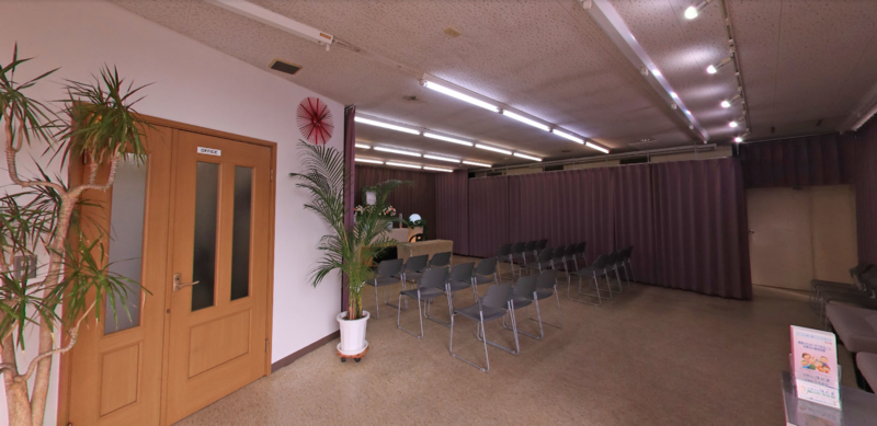 洗心堂小式場 ホール内