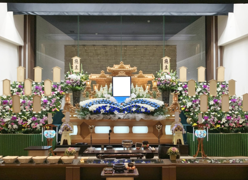 コンフォートガーデンメインホール 祭壇