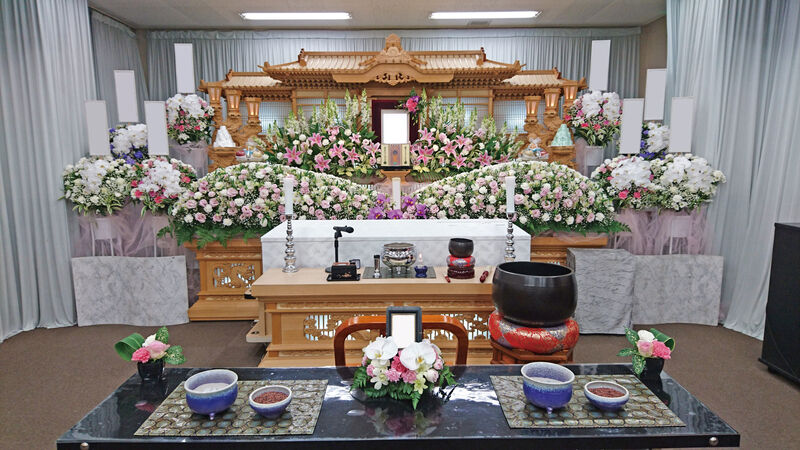 一般葬生花祭壇