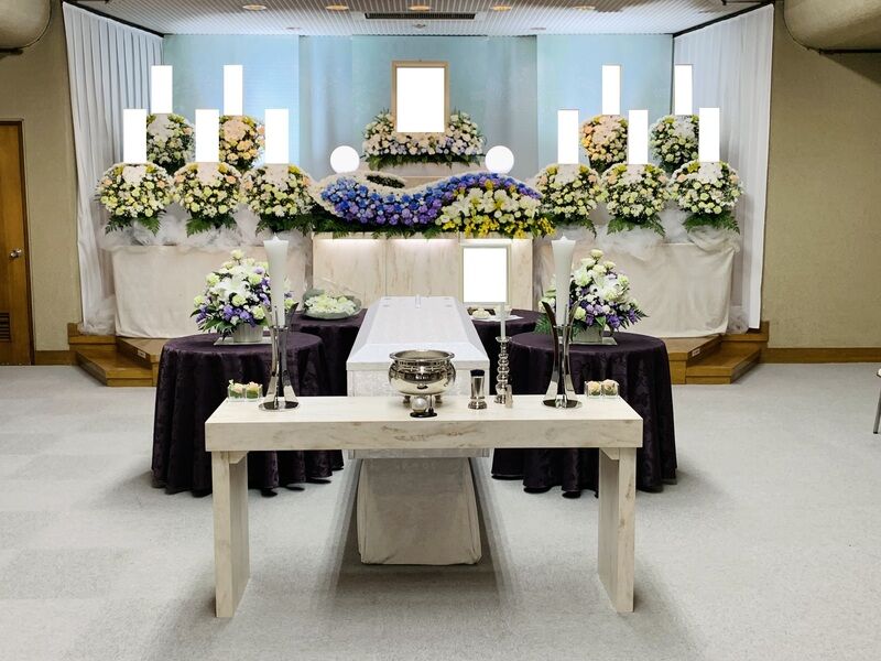 舟渡斎場 祭壇