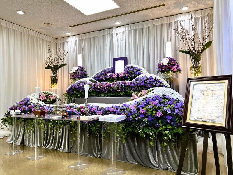 町屋斎場　オーダーメイド花祭壇