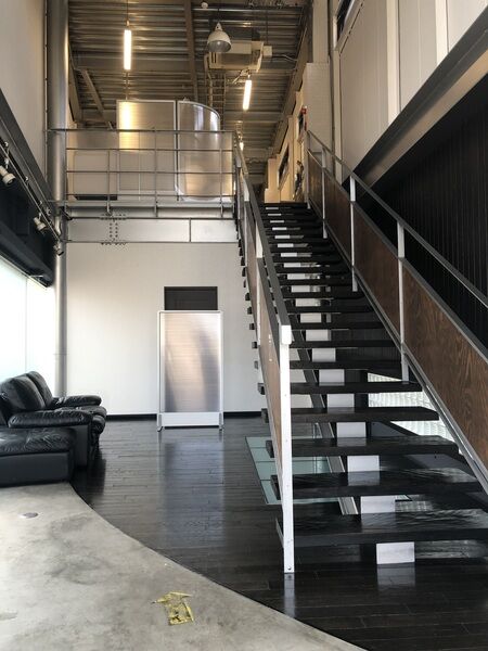 社屋内観