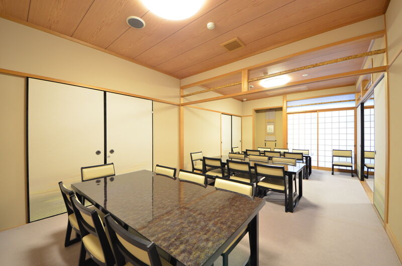 会館内観