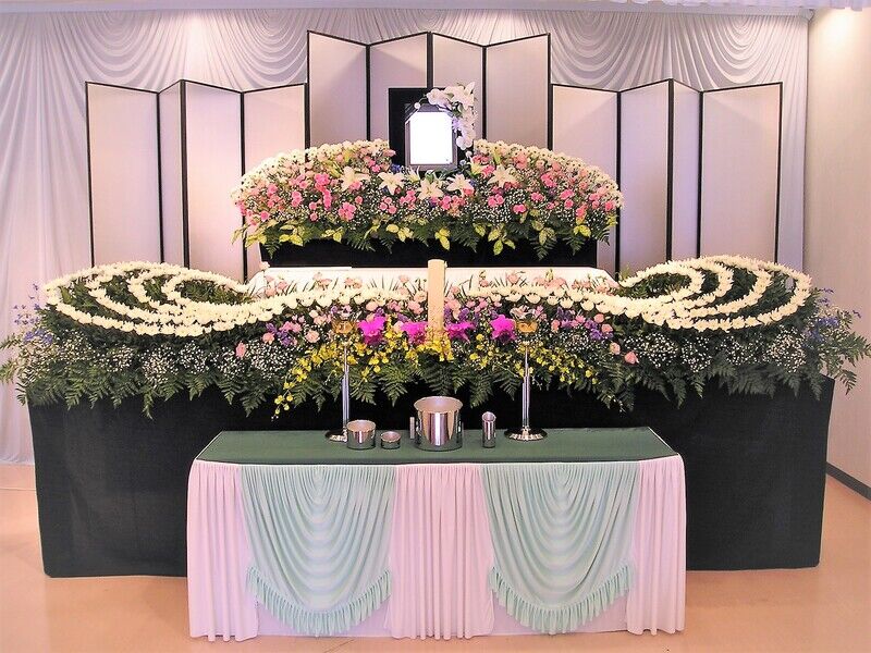 生花デザイン祭壇