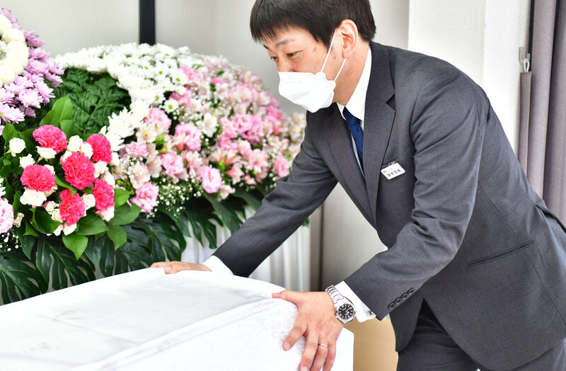 祭壇設営