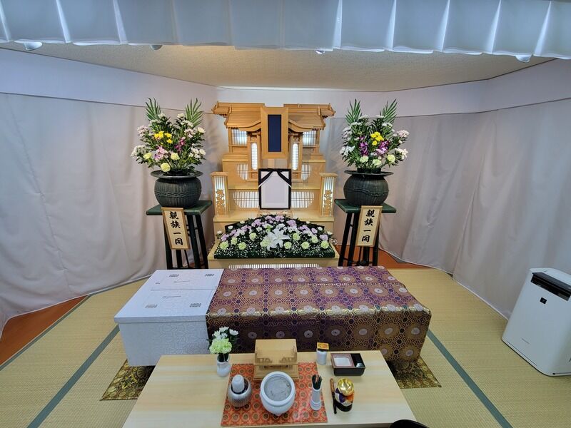 川西池田会館　祭壇3