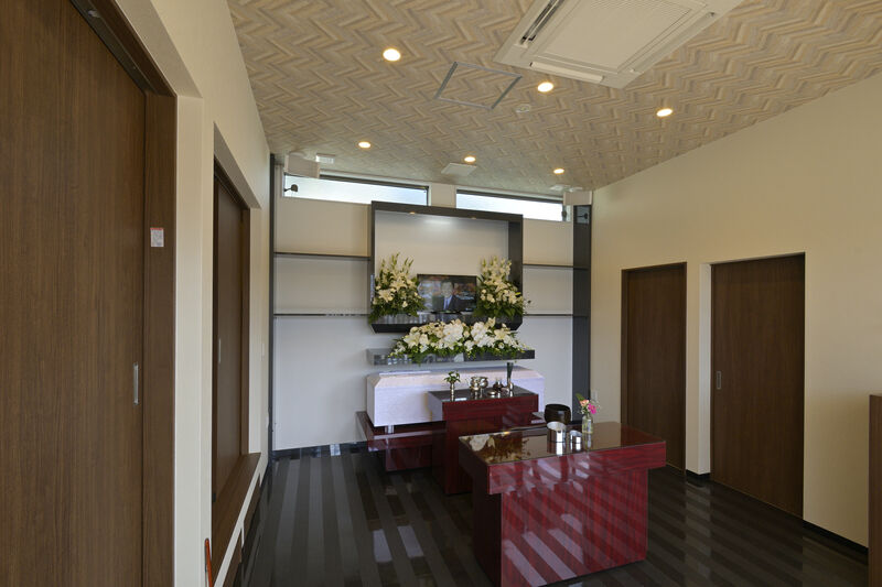 家族葬会館セレモニーホール八尾　式場