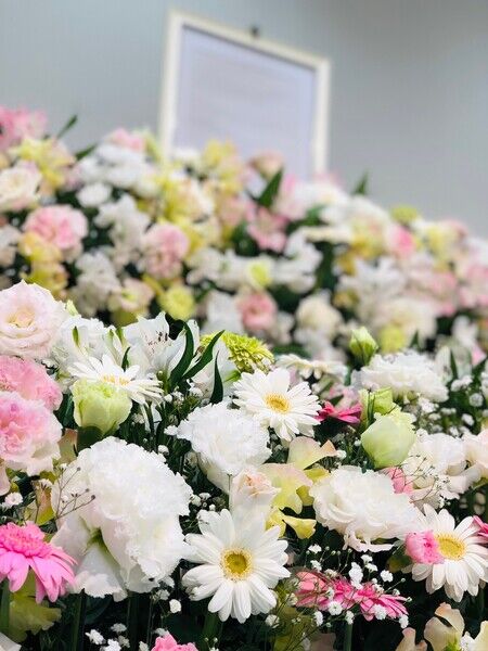 お花の祭壇4