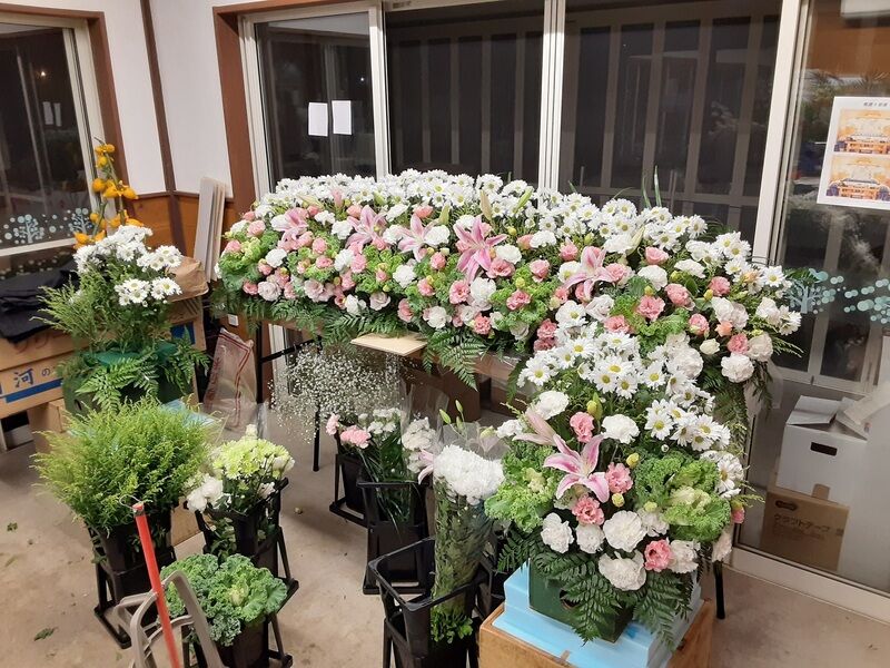 生花祭壇作成２