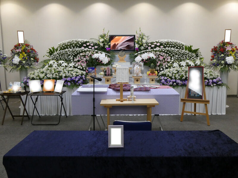 瓜破斎場　蓮90　神式