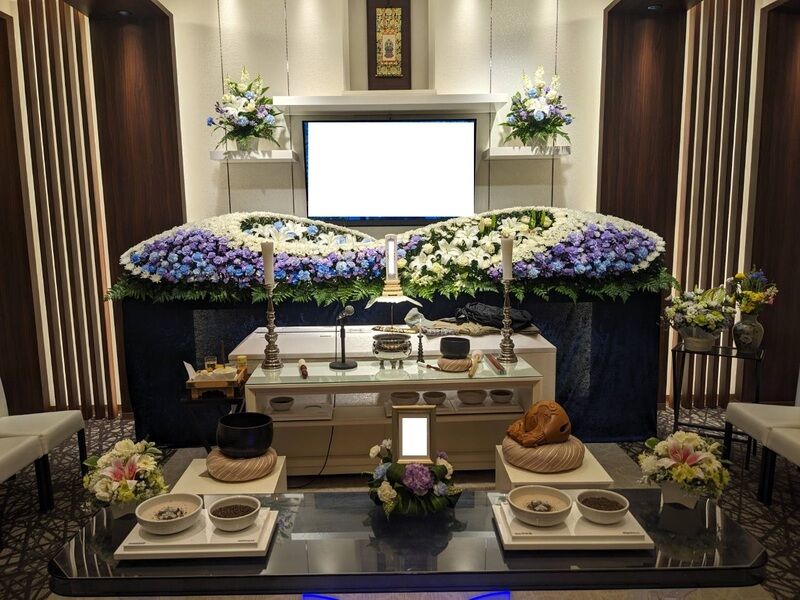 生花祭壇一例
