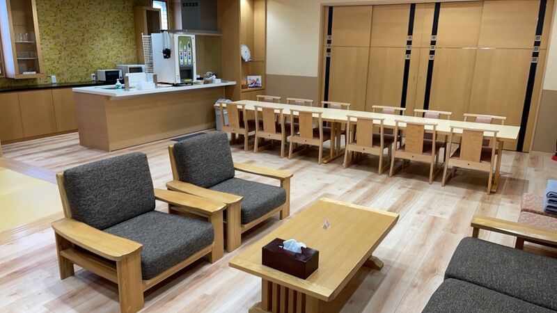 天国社ピクシー館親族控室