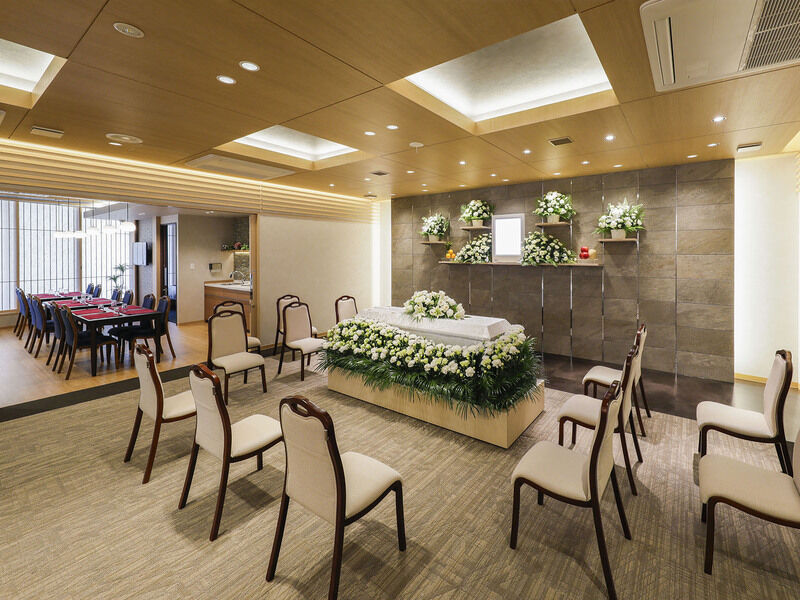 使いやすい遺族控室と一体型のホール