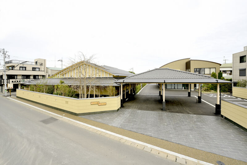 イズミヤ荒川沖 本店