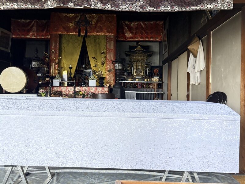 歳覚寺　火葬式