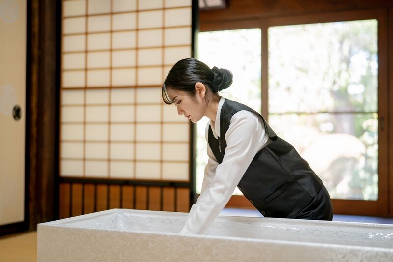納棺師