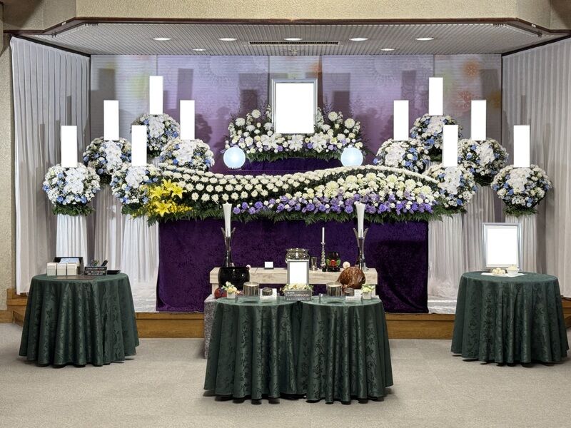 舟渡斎場（祭壇写真）