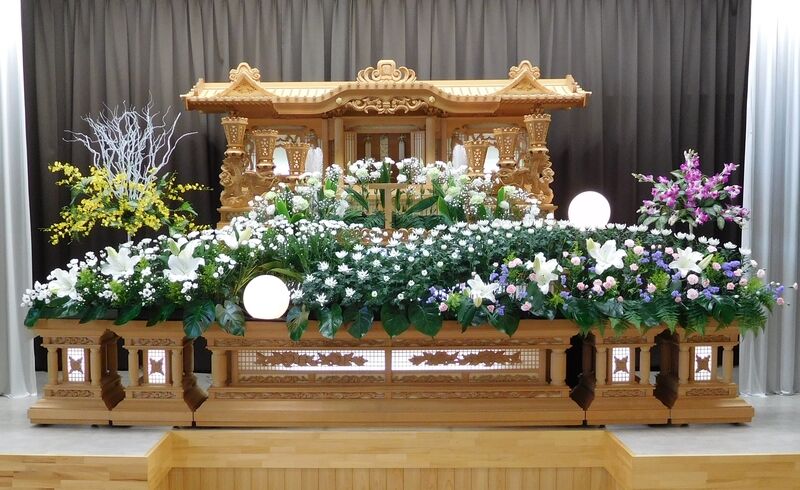 白木祭壇